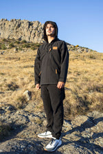 Lonely Track Wilder bush shirt in black - original NZ outdoor bush shirt