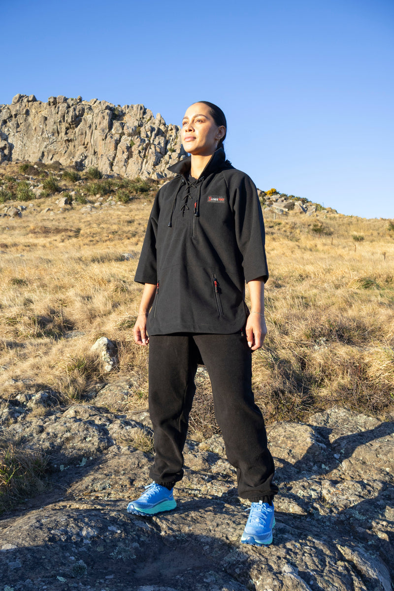 Lonely Track Wilder II bush shirt in black - women's 3/4 sleeve Tricot fleece