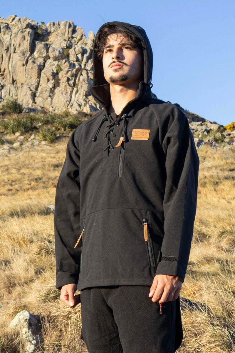 Lonely Track Wilder bush shirt in black - original NZ outdoor bush shirt